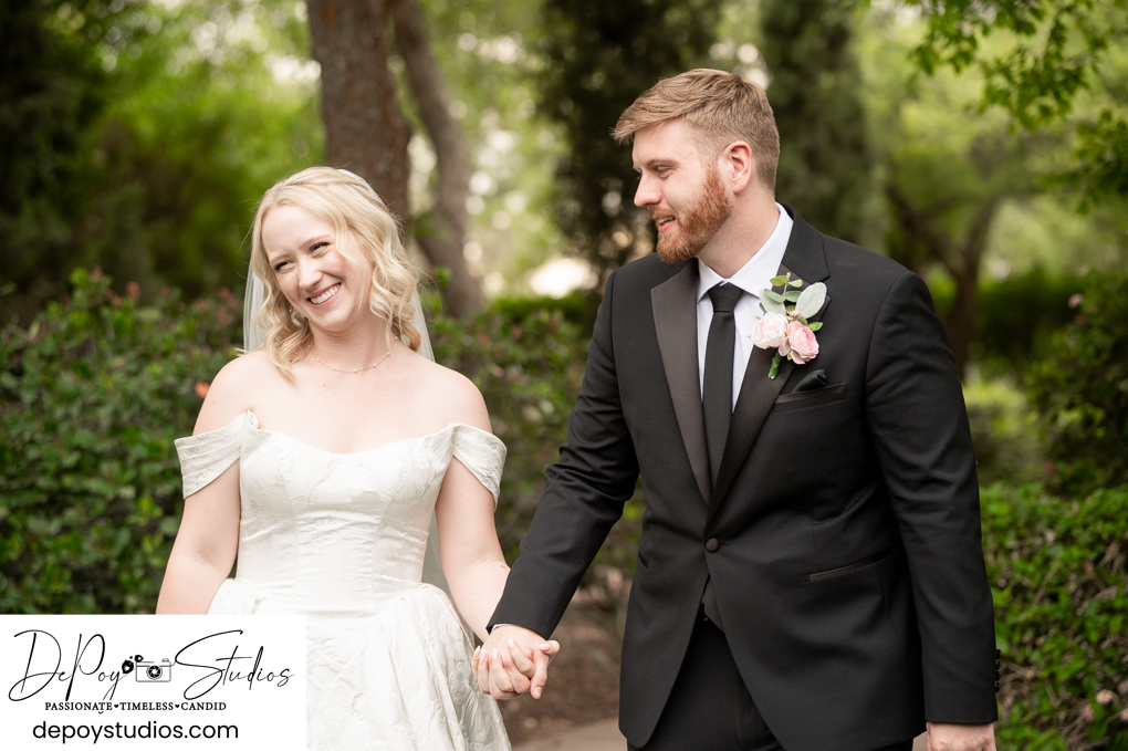 wedding photography at Stonebridge Manor